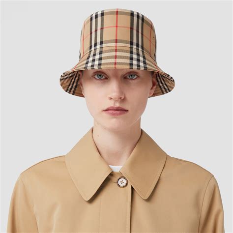 burberry technical check hat.